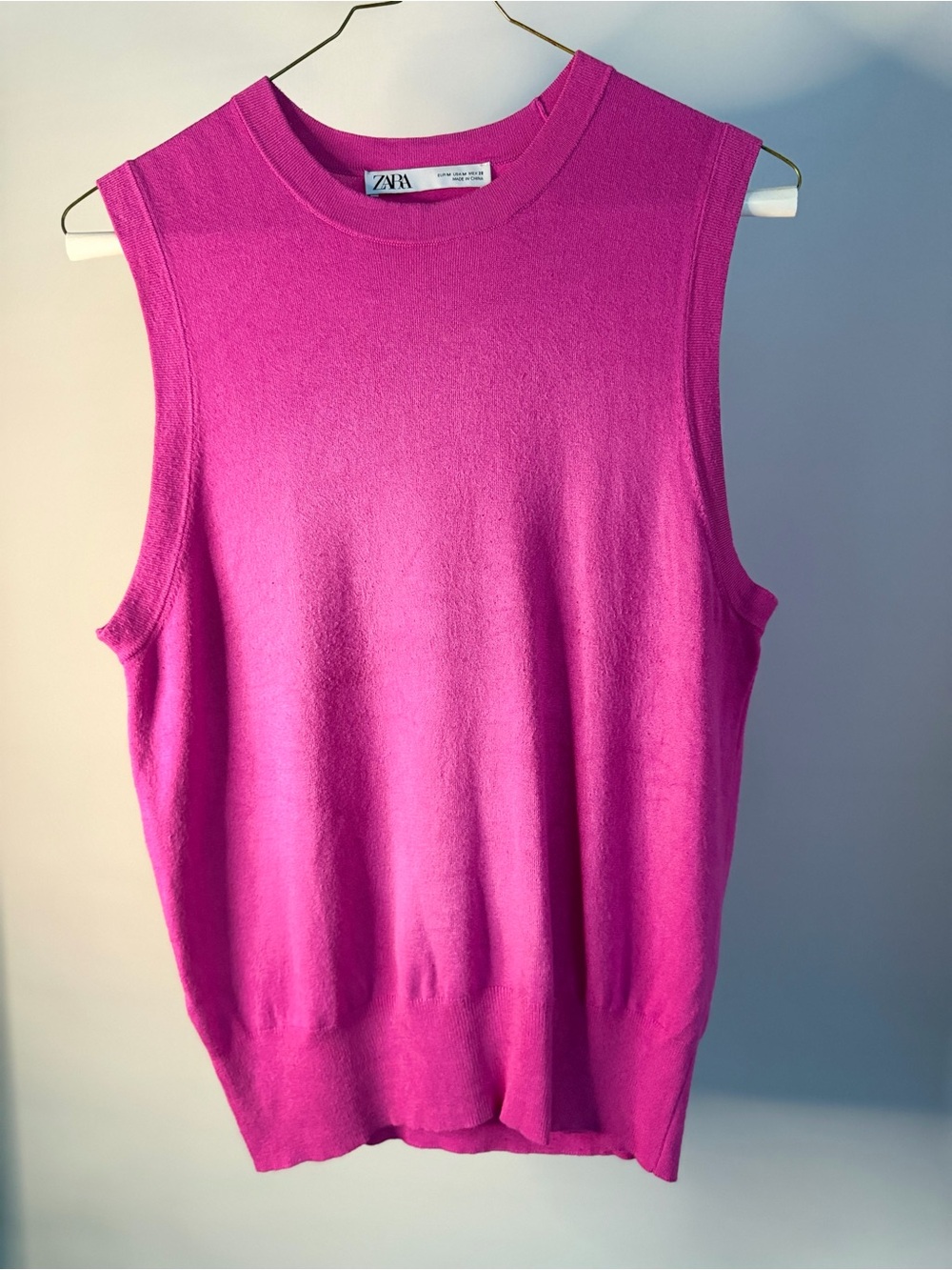 Zara Bright Pink Sleeveless Knit Tank